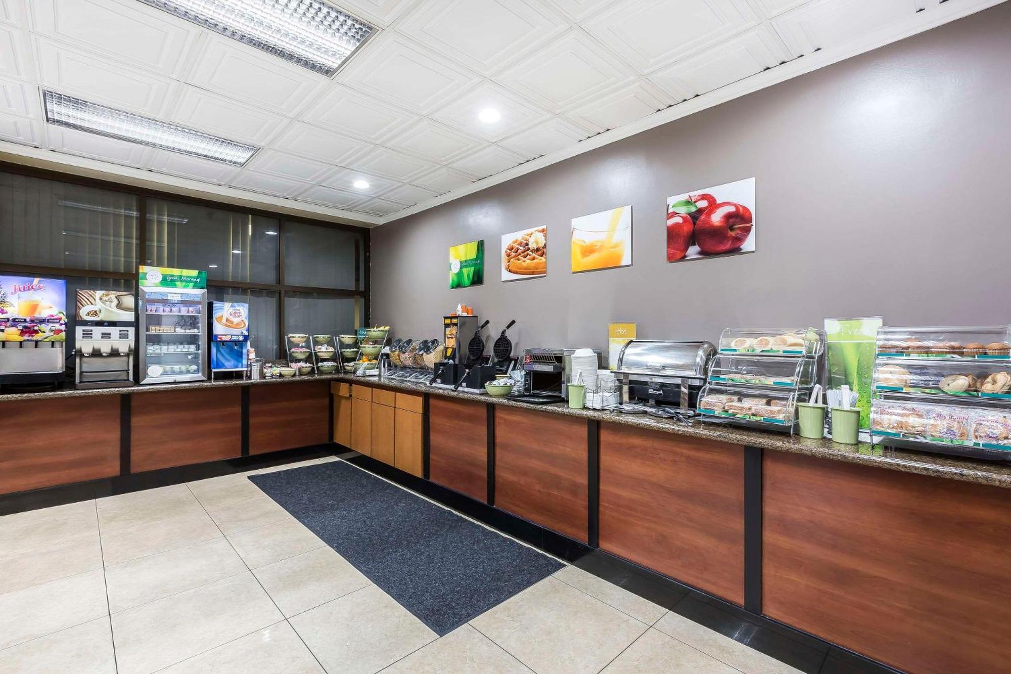 Quality Inn & Suites Los Angeles Airport - Lax Инглвуд Экстерьер фото